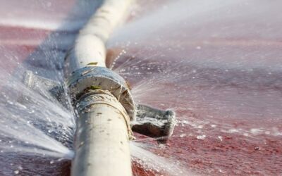 Leaking Pipes, Fixtures and Hoses: When to Call a Professional Plumber